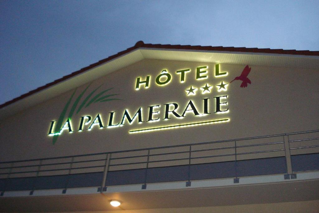 Hotel La Palmeraie Cornebarrieu Esterno foto